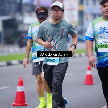 Runner Photo 7212906