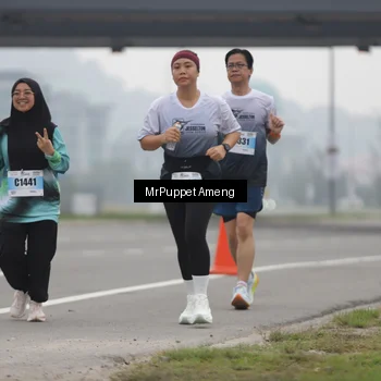 Runner Photo 7212944