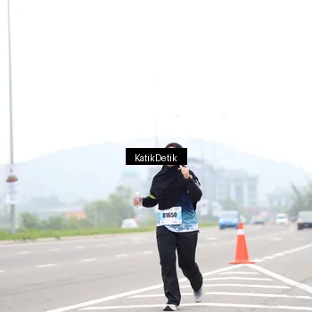 Runner Photo 7212990