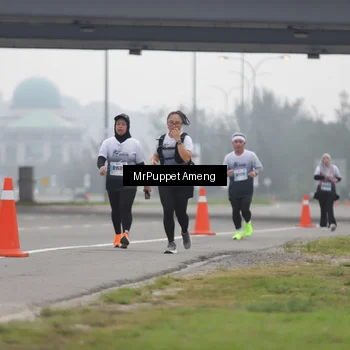 Runner Photo 7213001