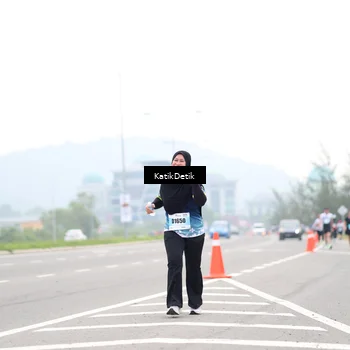 Runner Photo 7213062