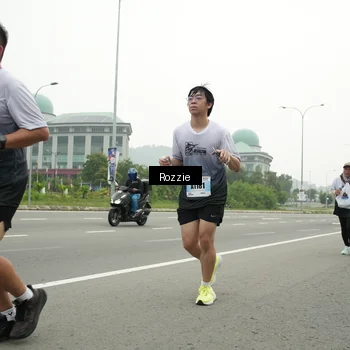 Runner Photo 7213183