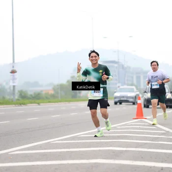 Runner Photo 7213357