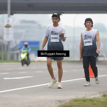 Runner Photo 7213375