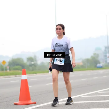 Runner Photo 7213436