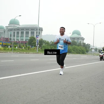 Runner Photo 7213465