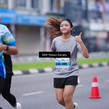 Runner Photo 7213504