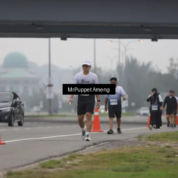 Runner Photo 7213565