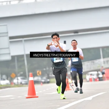 Runner Photo 7213571