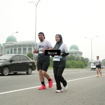 Runner Photo 7213572