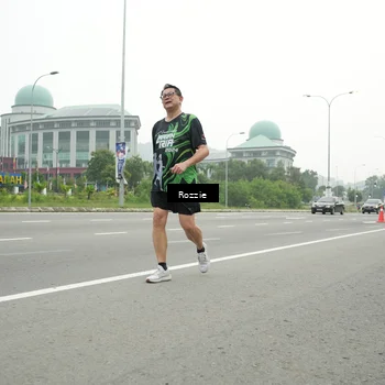 Runner Photo 7213576