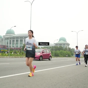 Runner Photo 7213634