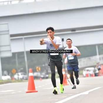 Runner Photo 7213635
