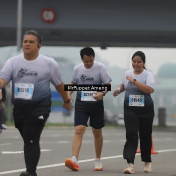 Runner Photo 7213639