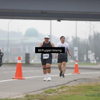Runner Photo 7213675