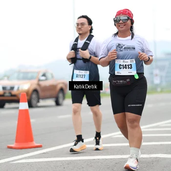 Runner Photo 7213683