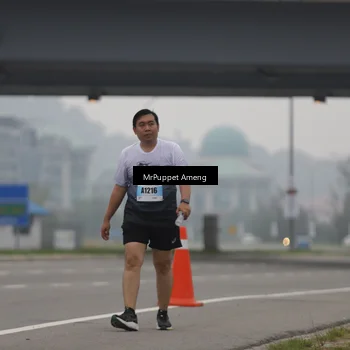 Runner Photo 7213695