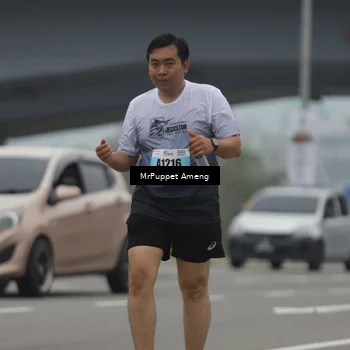 Runner Photo 7213698