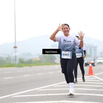 Runner Photo 7213712