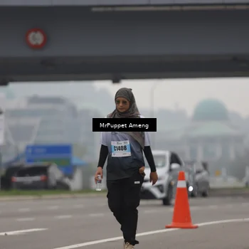 Runner Photo 7213716