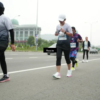 Runner Photo 7213736