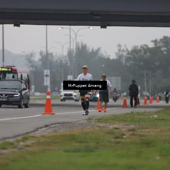 Runner Photo 7213762