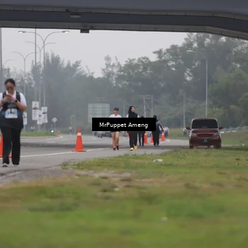 Runner Photo 7213811