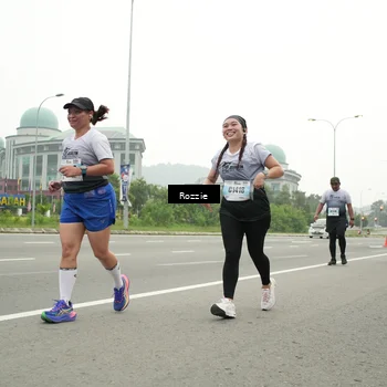 Runner Photo 7213854