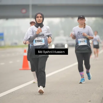 Runner Photo 7213896