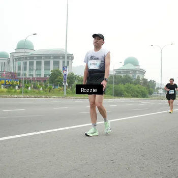 Runner Photo 7213906
