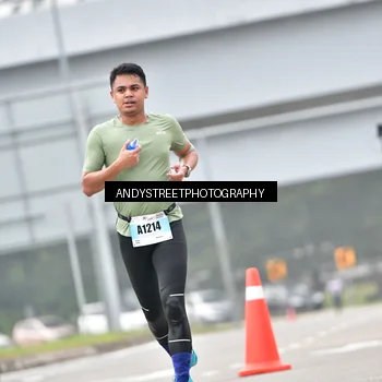 Runner Photo 7214002