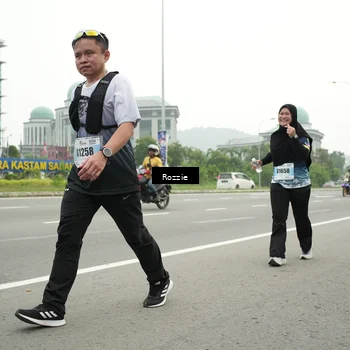 Runner Photo 7214010