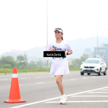 Runner Photo 7214028