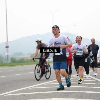 Runner Photo 7214041