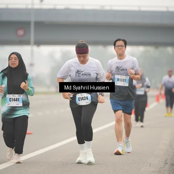 Runner Photo 7214047