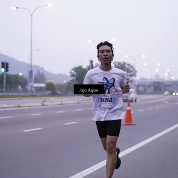 Runner Photo 7214051