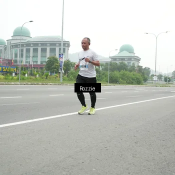 Runner Photo 7214076