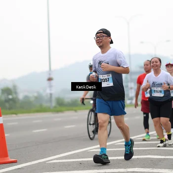 Runner Photo 7214099