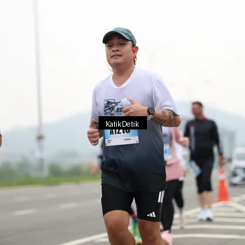 Runner Photo 7214102