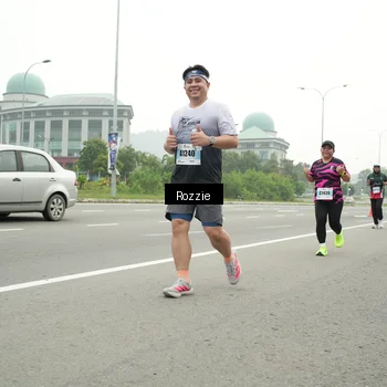 Runner Photo 7214133