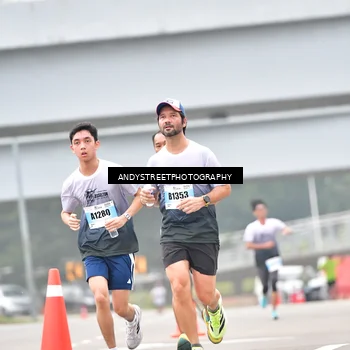 Runner Photo 7214135
