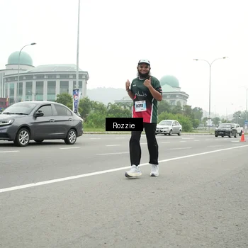 Runner Photo 7214140