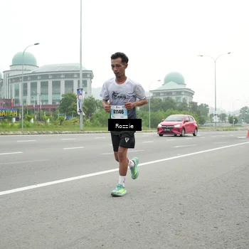 Runner Photo 7214204