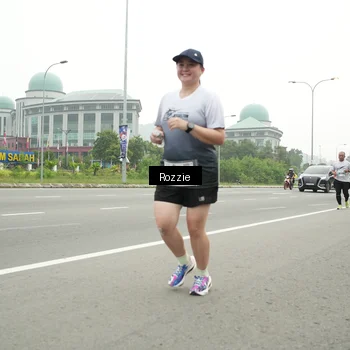Runner Photo 7214230