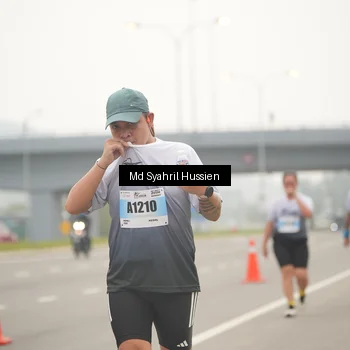 Runner Photo 7214238