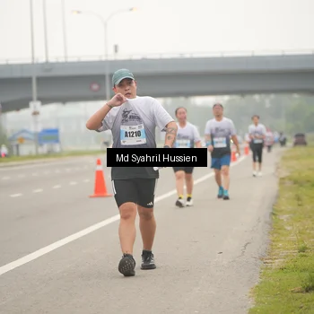 Runner Photo 7214252