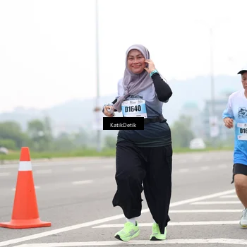 Runner Photo 7214266