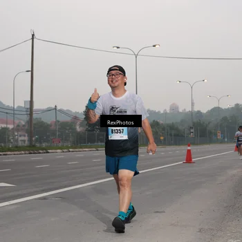 Runner Photo 7214294