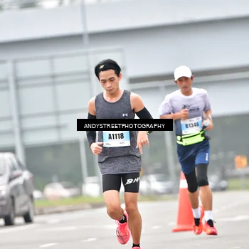 Runner Photo 7214300