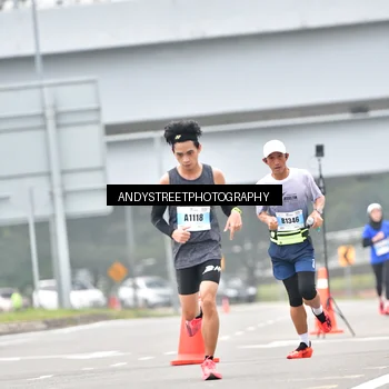 Runner Photo 7214333